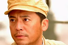 亮剑中，赵刚抗战时期才参加八路军，为何能与李云龙平级图片