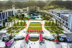 宜宾大学城 | 秋意浓，水光山色与人亲…图片