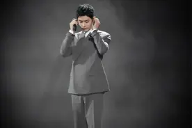 肖战王一博同台《天天》分羹？用南京演唱会造型当字幕，太大胆了图片