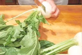 这种菜长得挺像萝卜的却不叫萝卜，你们知道吗？