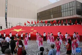 特写：“十一”的香港，最耀眼那一抹中国红图片
