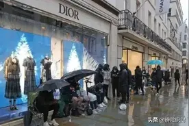 10万块钱起步的一双AJ，谁割了谁的韭菜图片