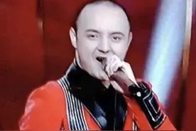 秃顶、苍老、被网暴，“长残”的阿尔法到底经历了什么？图片