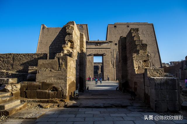 埃及埃德福神庙，天空之神的故乡