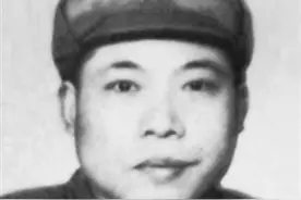 新四军太湖游击队队员智勇双全，铲除横行霸道伪保长，为民除害图片
