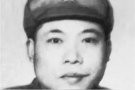 新四军太湖游击队队员智勇双全，铲除横行霸道伪保长，为民除害图片