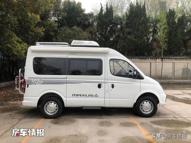 新款大通V80房车来了！16.58万起车长5米，2人玩刚好代步开也轻松