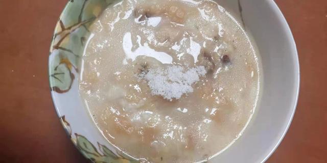 出水痘可以喝花胶汤吗 出水痘可以喝花胶汤吗宝宝