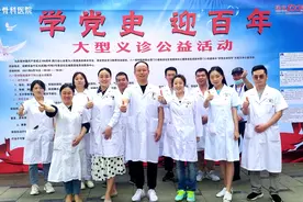 成都：八一骨科医院传统医药非遗项目进社区受欢迎图片