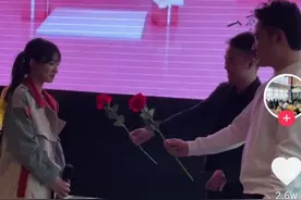 江苏87年高薪大叔表白被拒：年轻女孩，越来越反感“大叔式”恋爱图片