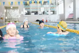 包教会的10节少儿游泳课，我踩的这个坑，劝你也谨慎图片