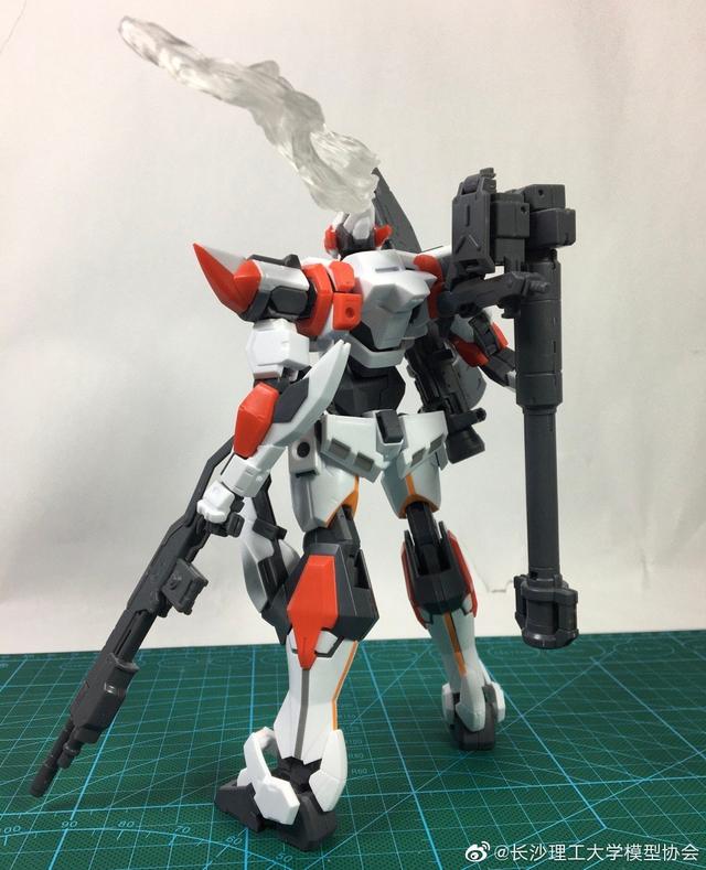 宅客模玩原创测评：青岛社 1/48 烈焰魔剑 测评（素组+展示部分）