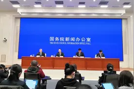 国家卫健委代表世卫组织向武汉人民表示感谢：世界亏欠你们图片