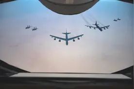 700艘军舰集结波斯湾，伊朗蓄势待发，佩洛西：严防特朗普发疯图片