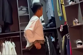 河北唐山：男子着急上班，直接套上媳妇打底裤，“看着挺暖和”图片