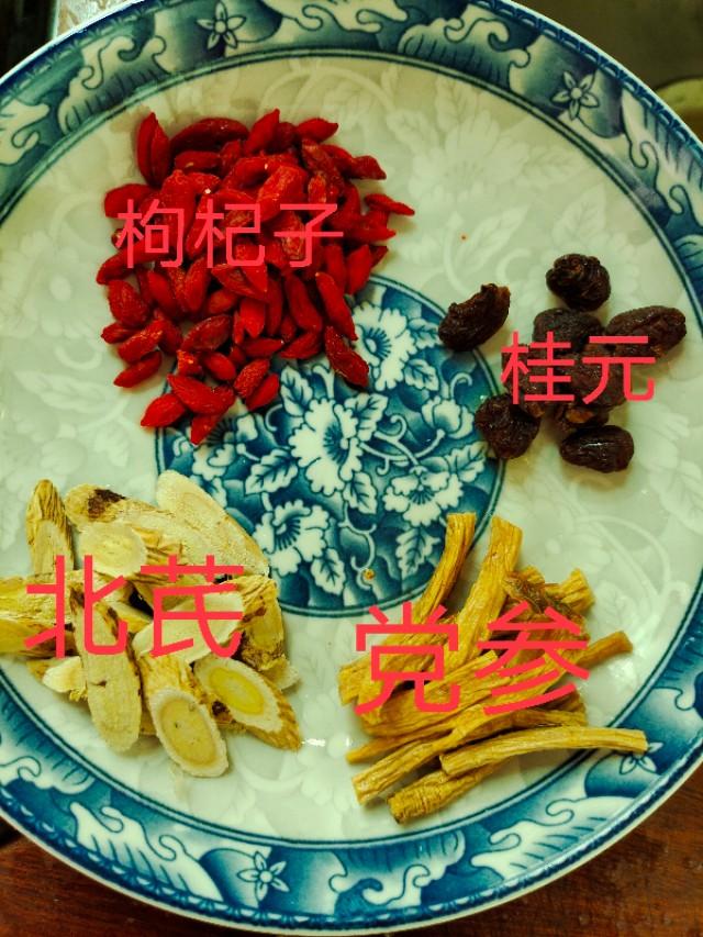 花胶鸡胸肉汤 2026年花胶鸡胸肉汤热量高吗 花胶鸡胸肉汤 2026年花胶鸡胸肉汤热量高吗