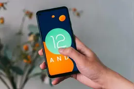 Android 12抢先体验！新的黑夜模式，还有更舒适的UI图片