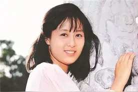 工地里走出世界冠军，娶影后穿潮服成人生赢家，退役为何远离国乒图片