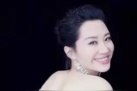 “京圈公主”许晴52岁迷倒众生，谢楠38岁已生2胎，谁更成功？图片