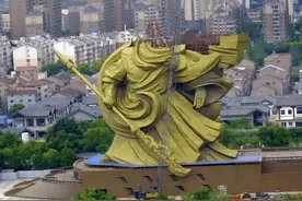 中华各族各教共同尊奉的一尊神，一切都从他那伟大的死亡开始图片