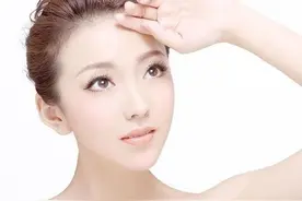 冬季来临，皮肤干燥脱皮？牢记4个小方法让肌肤水润光滑图片