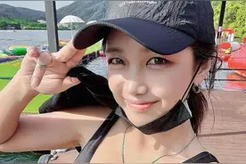 小姐姐vs机车摆拍真的超好看图片