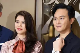 张智霖、袁咏仪的婚姻，并不只有看上去的那般恩爱，还有很多隐痛图片