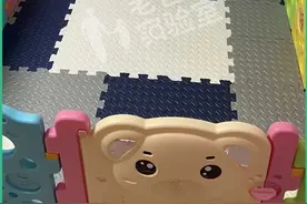 两个孩子接连起红疹，一张爬爬垫危害竟然这么大？图片