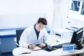 49个医学专业哪几个最吃香，它们的收入怎样？考生家长填志愿必看图片