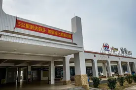 自驾海南如何开车坐船？一辆车多少钱？为何上船前要提前加满油？图片