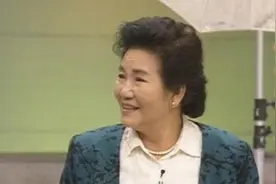 32岁守寡，改嫁小叔子再丧夫，女儿脑瘫又夭折，赵丽蓉一生太心酸图片