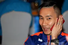 李宗伟准备翻牌啦！连麦拿督的问题，大家秒速丢过来图片
