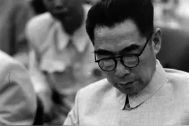 建党百年：儒雅风趣、和蔼可亲的周总理为何会让部长们“怕”？图片