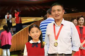 38年如一日，他踏遍万水千山只为烈士寻亲图片