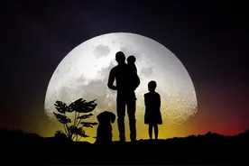 你以为生命理所当然，其实每个人的出现都极其偶然，为何这么说？图片