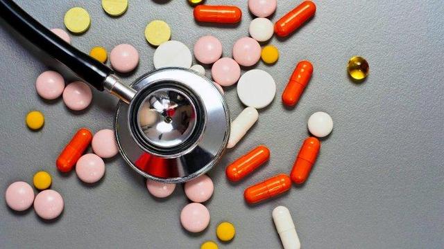 丙酸血症，一种常染色体隐形遗传，造成生化遗传症状，要及时预防