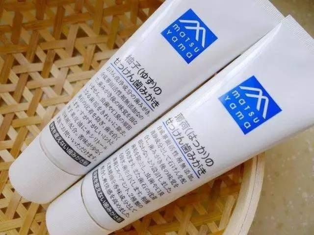 这些洗面奶温和深层清洁去黑头,不假滑不紧绷,打造肌肤水润空气感