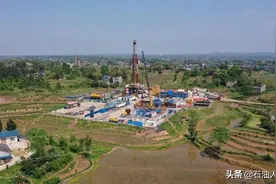 江汉石油工程创国内埋藏3500米以深页岩气井压裂施工新纪录图片