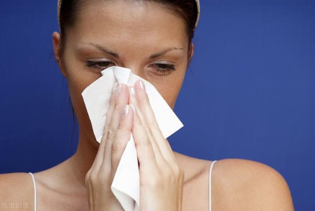 体内蛋白质缺乏，身体会出现这5种迹象！看看你中了几个