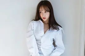 韩国女团【EXID】【HaNi】近日INS更新图片