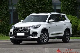 奇瑞瑞虎8怎么样？大空间六座车！网友：回到家都说是豪华车图片