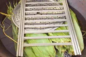 包粽子时，牢记关键5步，保证个个香甜软糯不夹生，方法简单好学图片