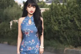 丰满女人穿旗袍，风韵犹存图片
