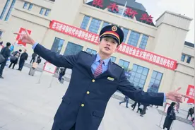 你好新时代丨新时代铁路人超燃rap图片