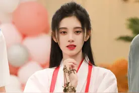 鞠婧祎cos朱茵"紫霞仙子"造型 背影仙气飘飘充满故事感图片