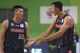惨遭女友实锤！CBA球员被曝脚踩两条船，聊天记录尽显渣男本质图片