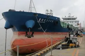 海企丽天码头：“绿色岗哨”全力护航“长江大保护”图片
