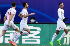 深圳队初定5名外援出战其余4人可能离队，海港新帅训练要求曝光图片