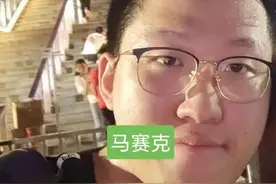 大学“学生会主席”究竟是个什么职位？为何有人成功，有人堕落？图片