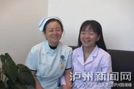 泸州50岁妈妈陪女儿考研，双双被录取：以后三年，我们是同学图片